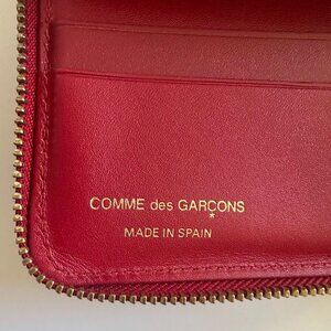 Comme Des Garcon Zip Wallet Red